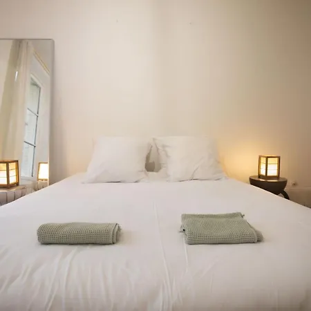 Lovely Spacious Cocoon In Paris
