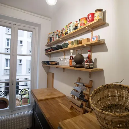 Lovely Spacious Cocoon In Lägenhet Paris